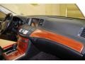 Black Obsidian - M 35 Sedan Photo No. 26