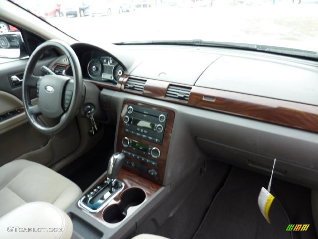2008 Ford Taurus SEL AWD Medium Light Stone Dashboard Photo #41140239