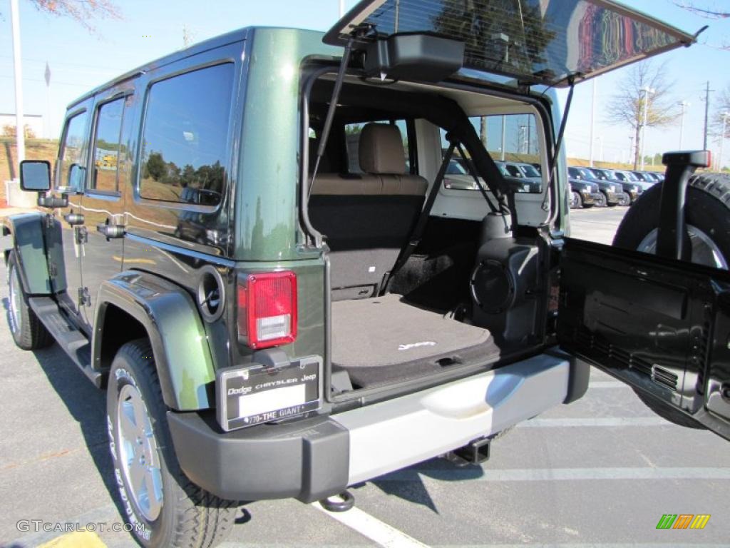 2011 Jeep Wrangler Unlimited Sahara 4x4 Trunk Photo #41141419