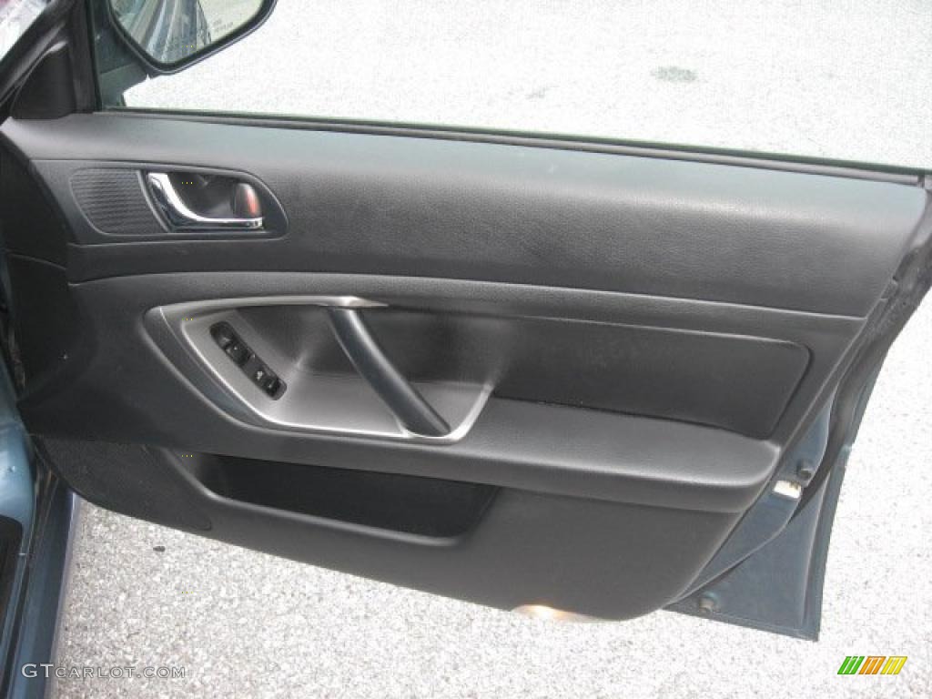 2005 Subaru Legacy 2.5i Limited Sedan Charcoal Black Door Panel Photo #41142135