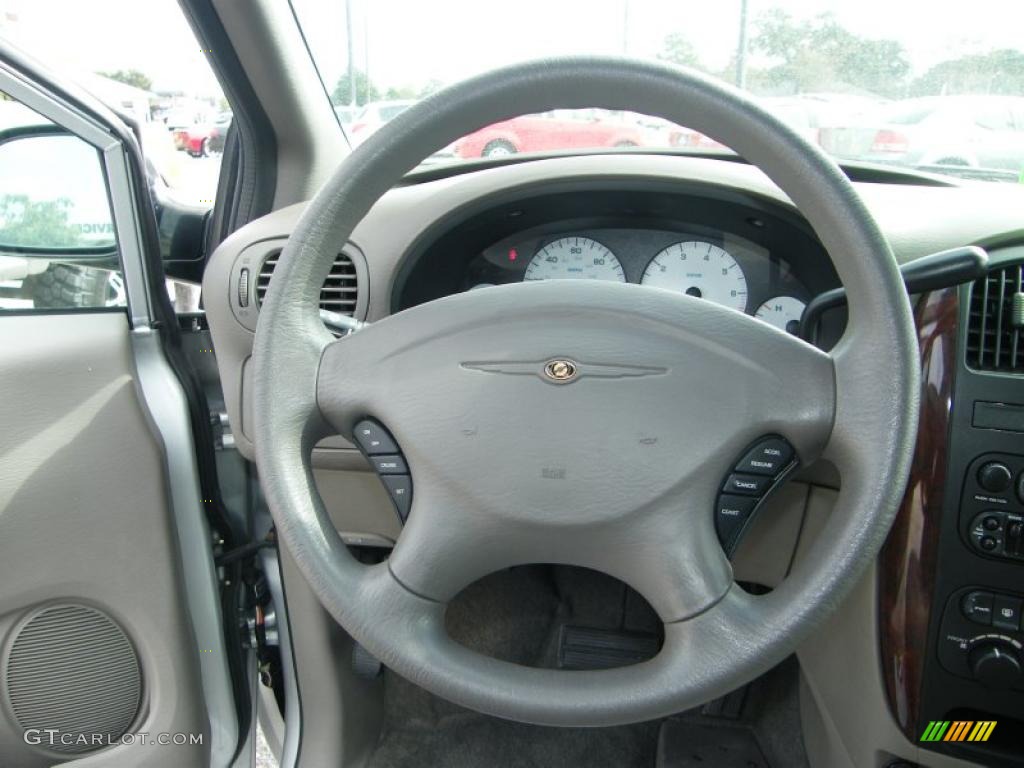 2002 Chrysler Town & Country LX Sandstone Steering Wheel Photo #41145607