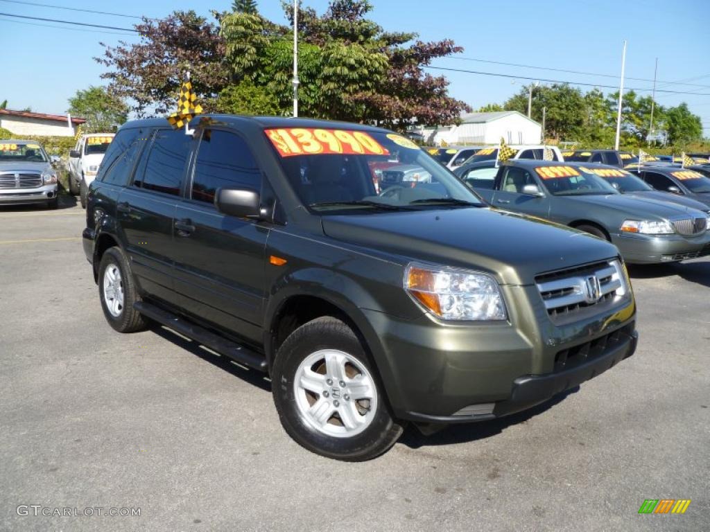 Amazon Green Metallic Honda Pilot