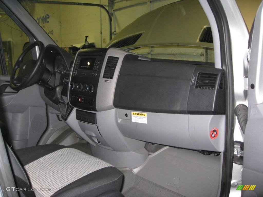 2007 Sprinter Van 2500 High Roof Passenger - Brilliant Silver Metallic / Gray photo #10