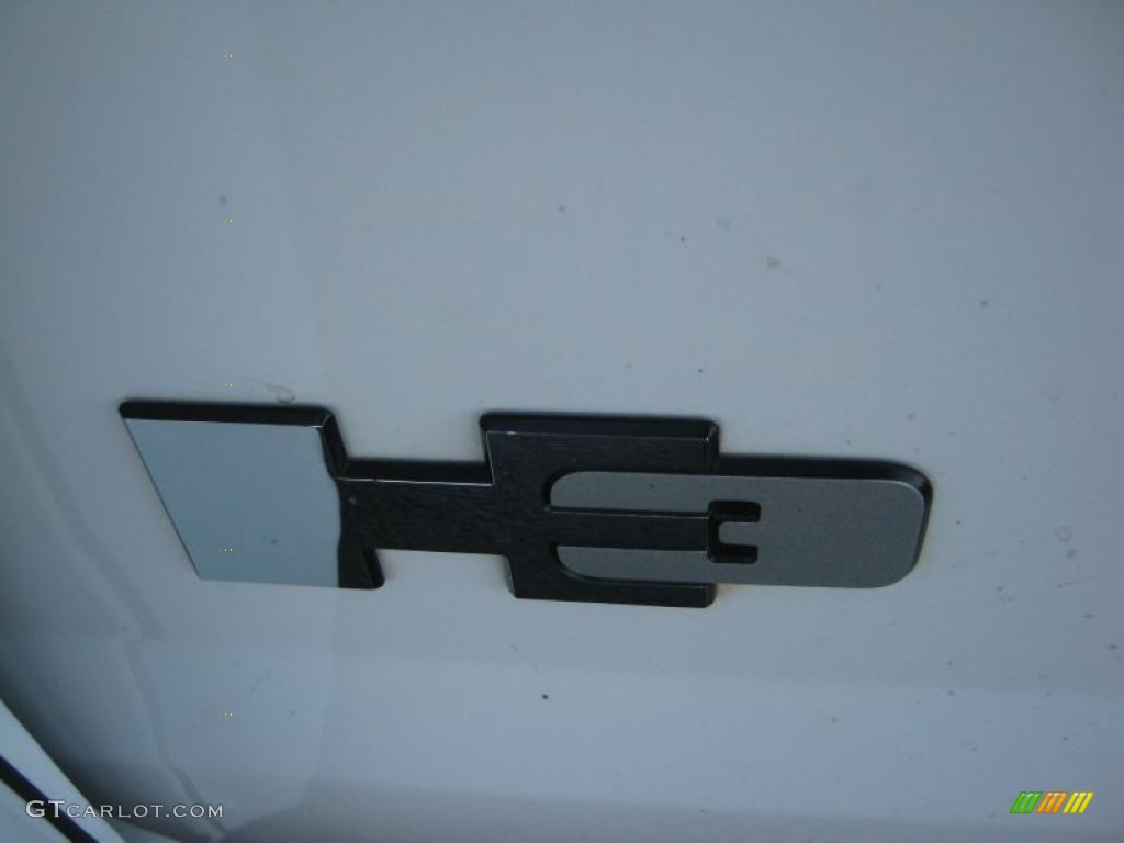 2008 Hummer H3 Standard H3 Model Marks and Logos Photo #41152420