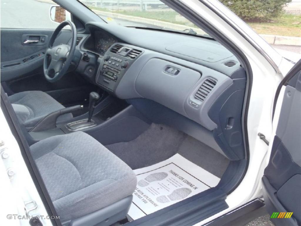 Lapis Interior 2001 Honda Accord LX Sedan Photo #41153568