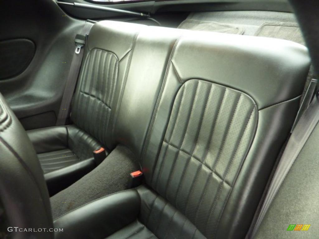 Ebony Black Interior 2002 Chevrolet Camaro Z28 Coupe Photo #41153688