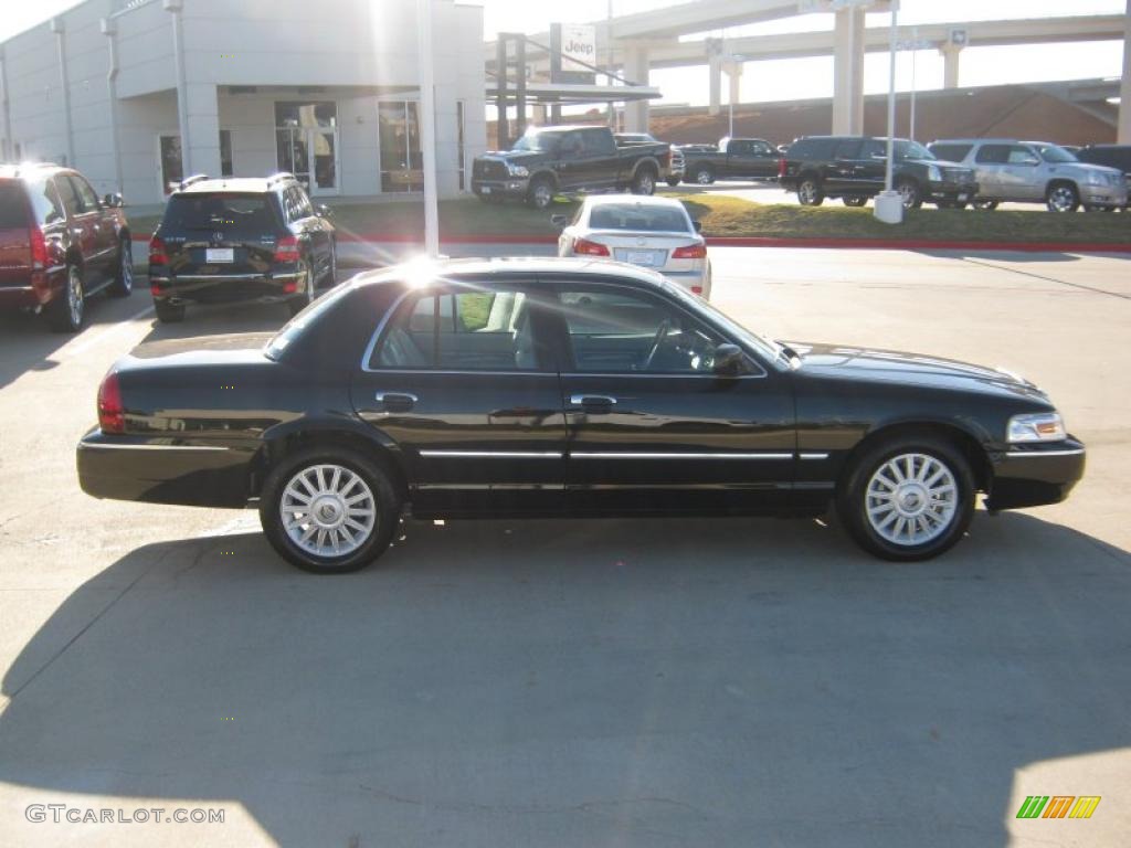 2010 Grand Marquis LS Ultimate Edition - Black / Light Camel photo #6