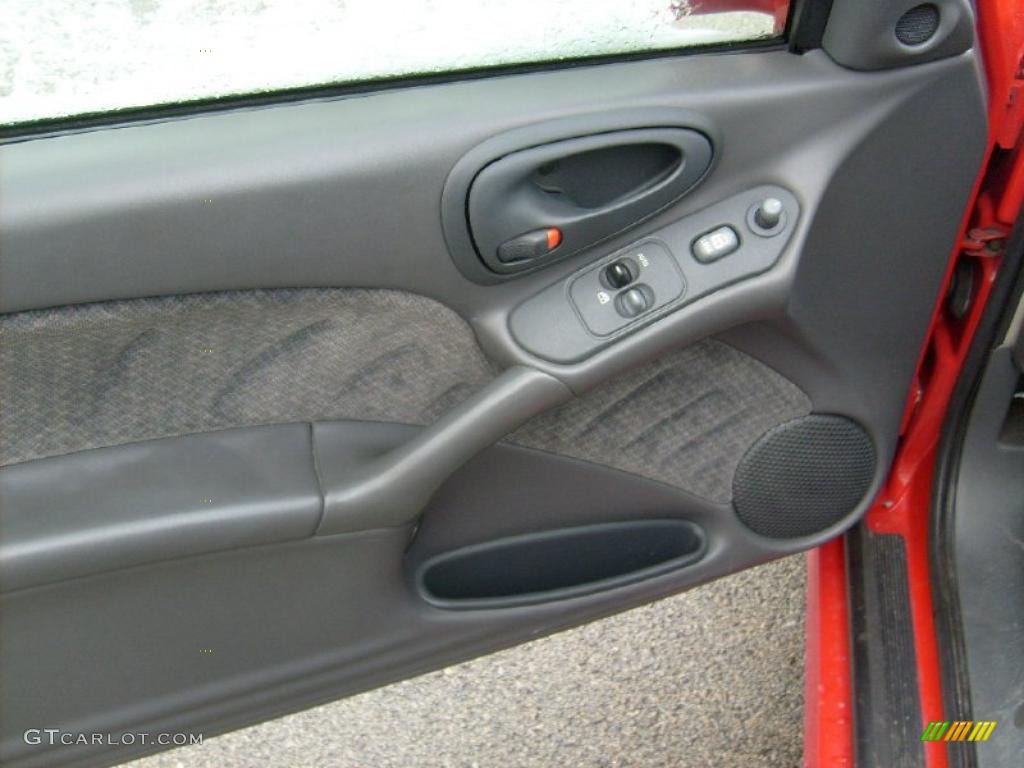 1999 Grand Am GT Coupe - Bright Red / Dark Pewter photo #12