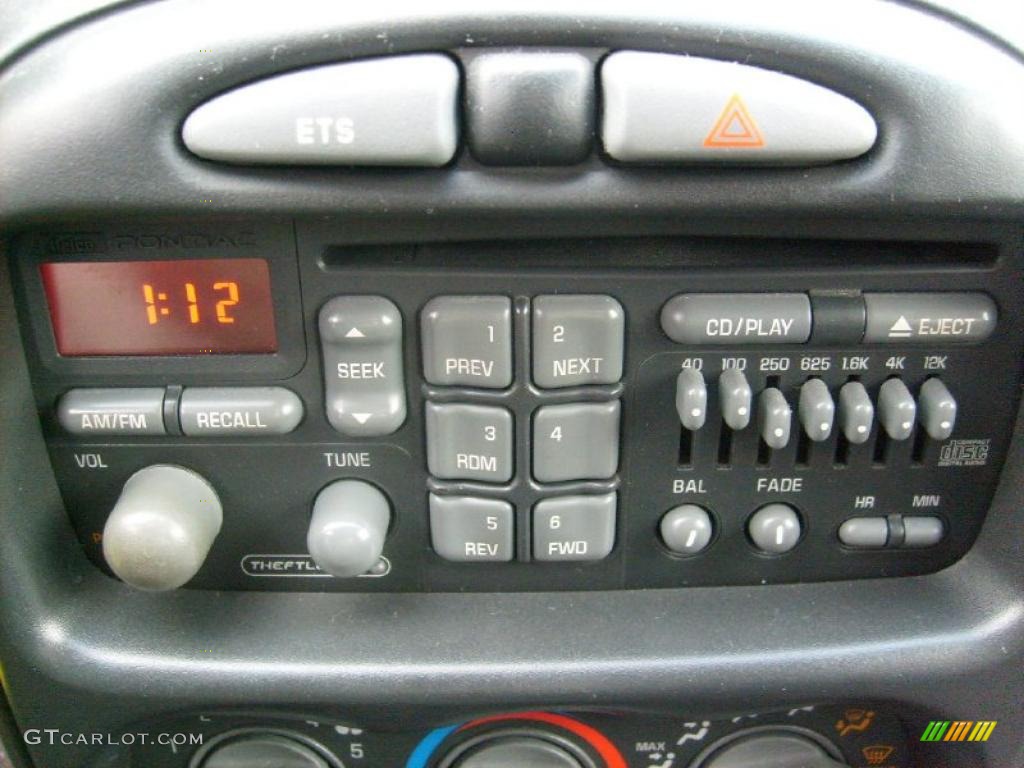 1999 Pontiac Grand Am GT Coupe Controls Photo #41157616