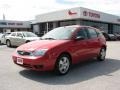 Infra-Red - Focus ZX5 SES Hatchback Photo No. 2