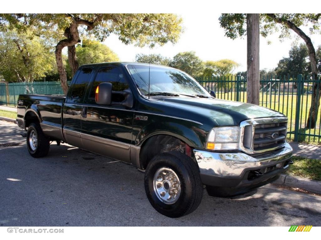 2003 F250 Super Duty Lariat SuperCab 4x4 - Dark Highland Green Metallic / Medium Parchment Beige photo #14