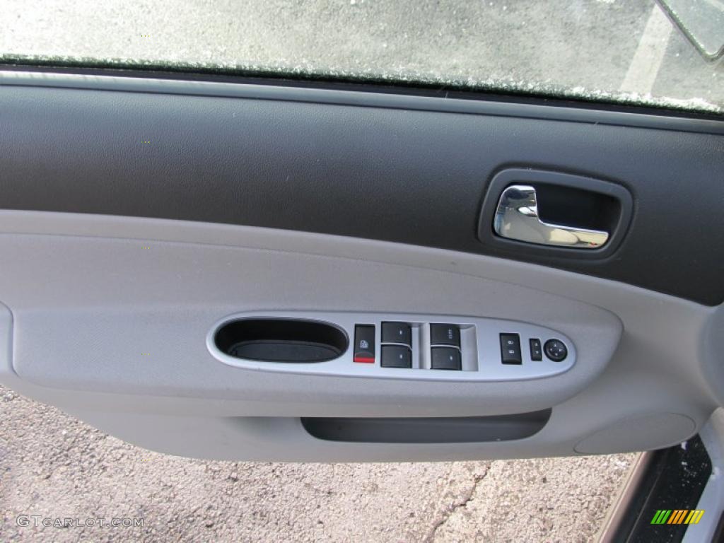 2010 Cobalt LT Sedan - Silver Ice Metallic / Gray photo #10