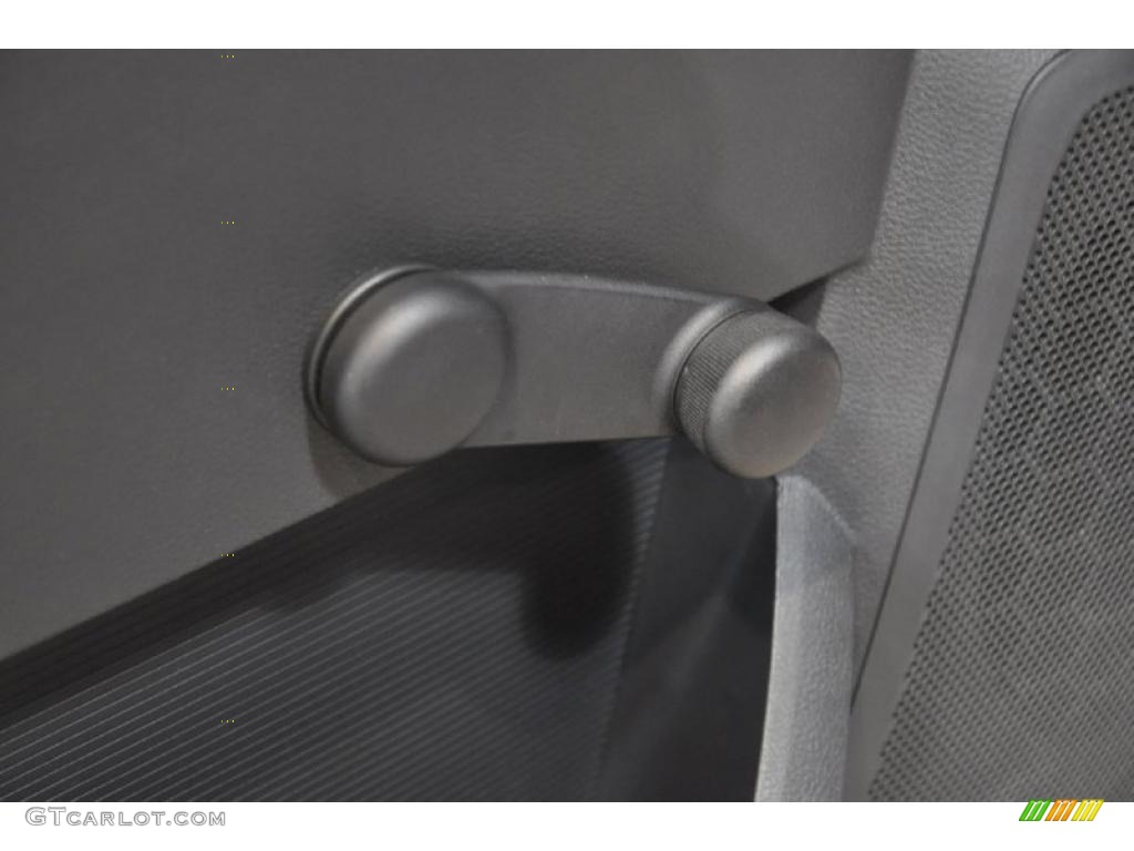 2011 Ram 1500 ST Regular Cab - Bright Silver Metallic / Dark Slate Gray/Medium Graystone photo #9