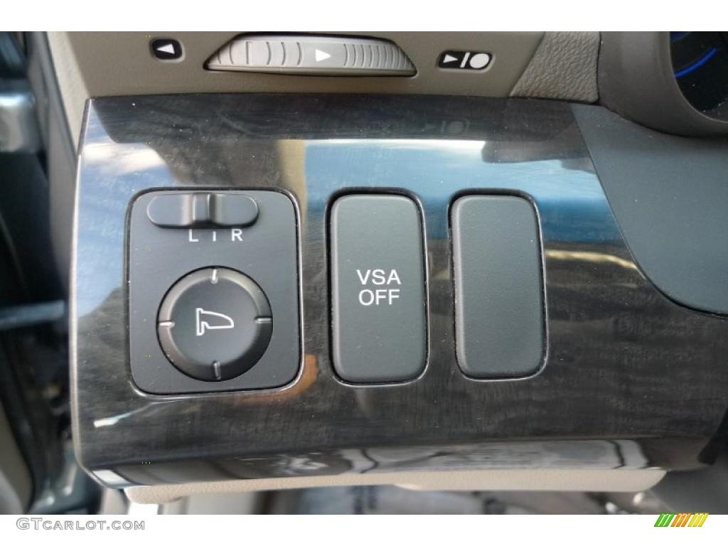 2008 Acura MDX Technology Controls Photo #41168205