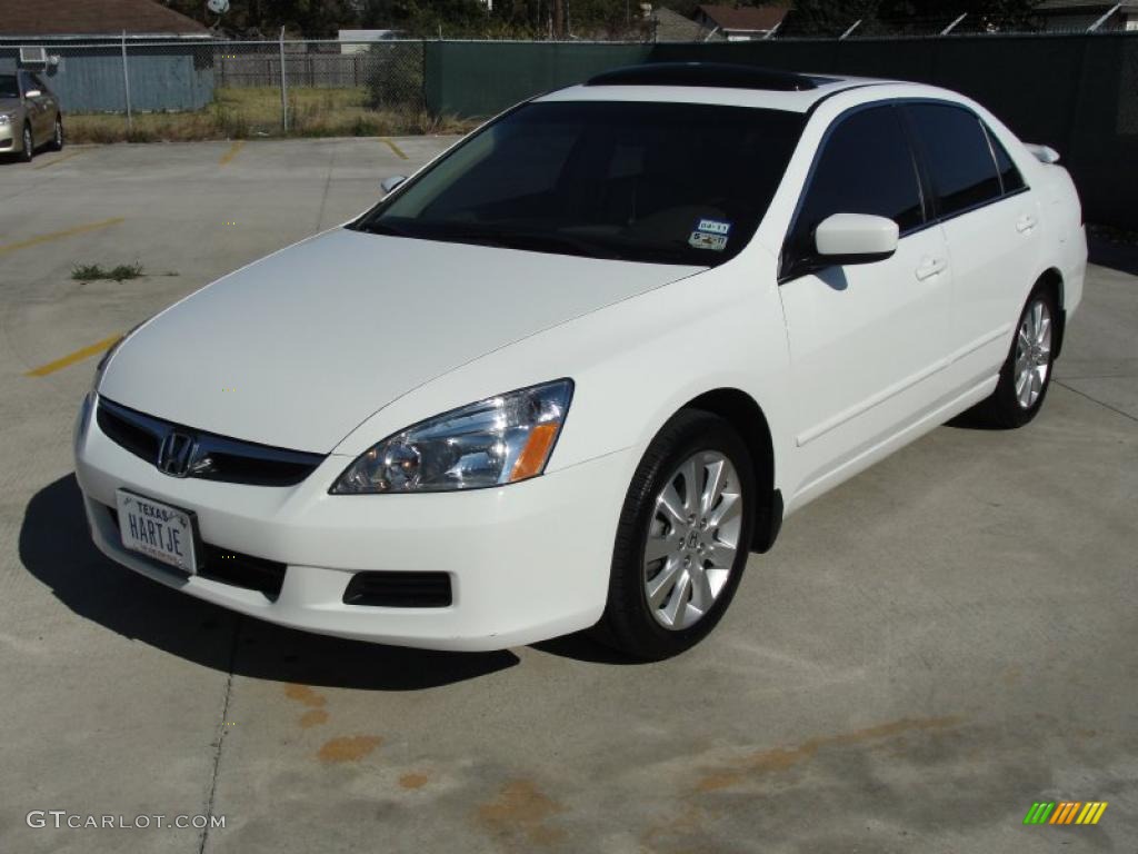 2007 Accord EX-L V6 Sedan - Taffeta White / Ivory photo #7