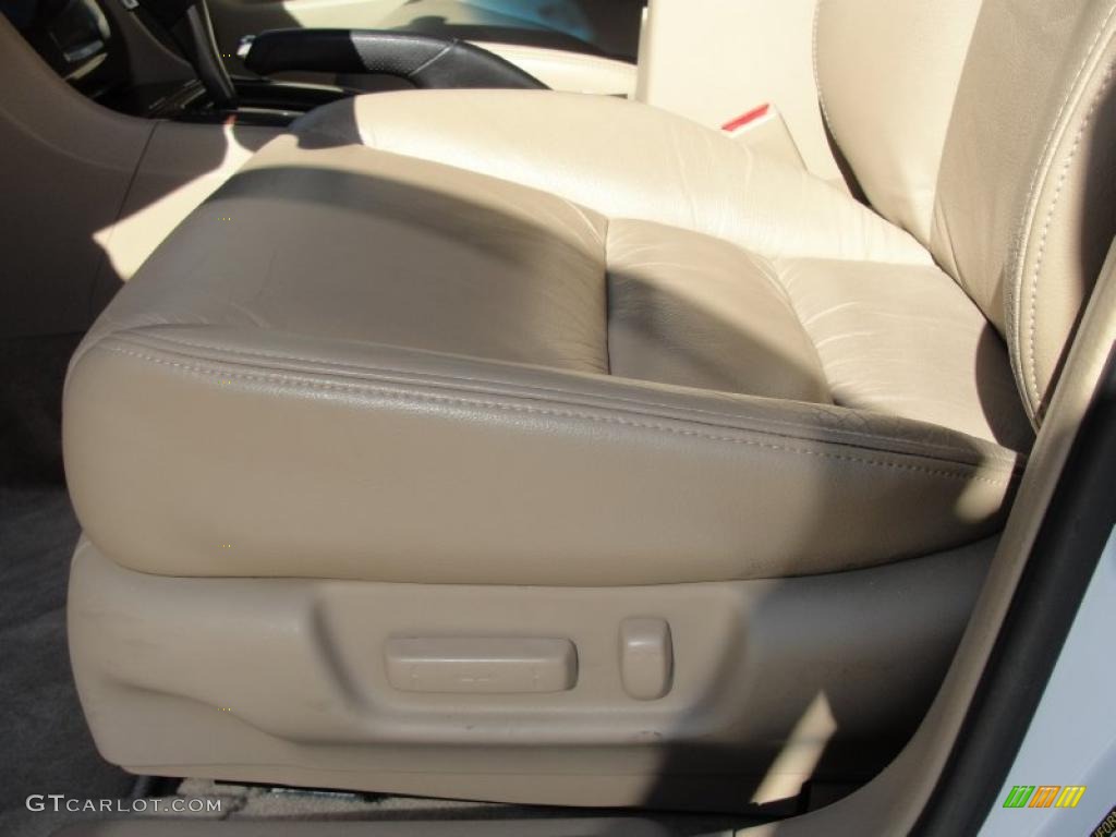 2007 Accord EX-L V6 Sedan - Taffeta White / Ivory photo #37