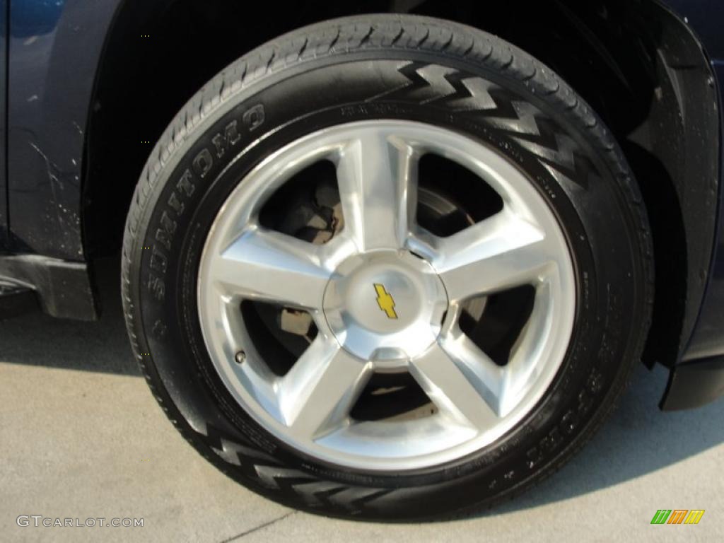 2007 Chevrolet Suburban 1500 LS Wheel Photos