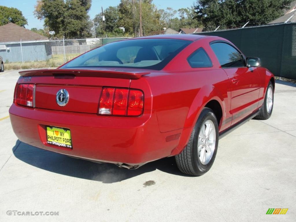 2008 Mustang V6 Deluxe Coupe - Dark Candy Apple Red / Light Graphite photo #3