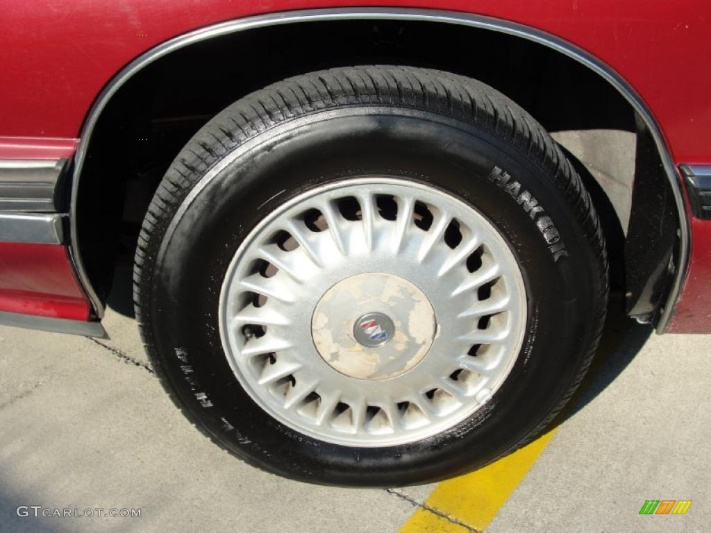 1995 Buick LeSabre Custom Wheel Photo #41176378