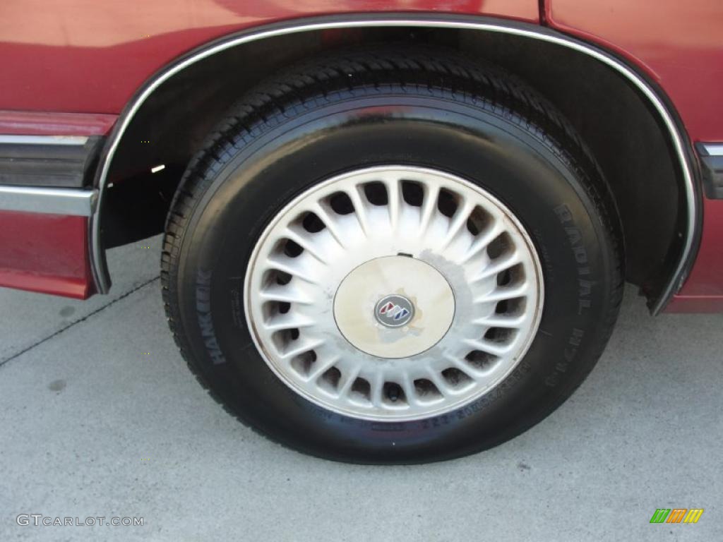 1995 Buick LeSabre Custom Wheel Photo #41176386