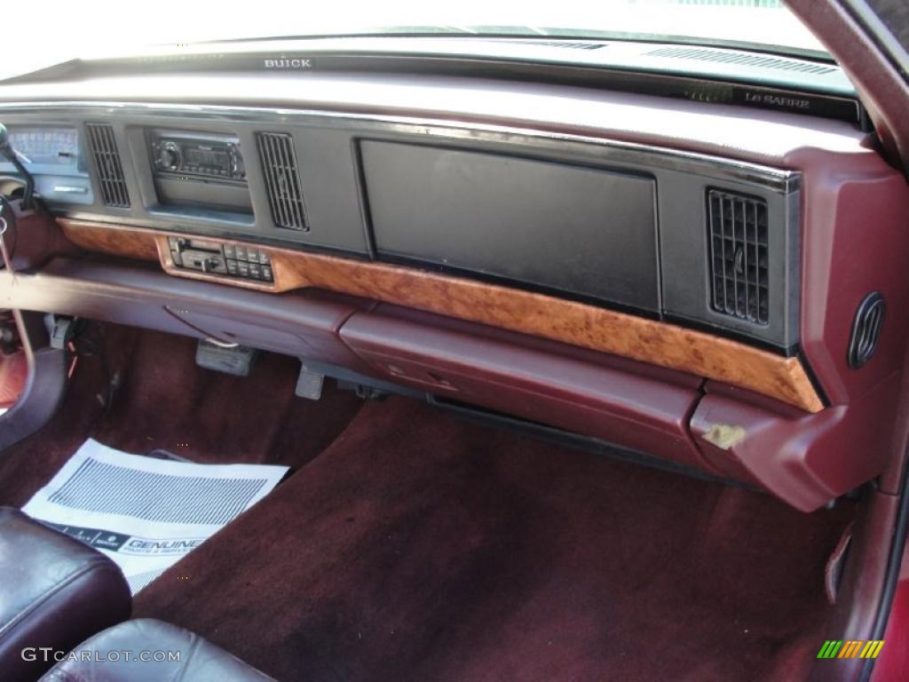 1995 Buick LeSabre Custom Burgundy Dashboard Photo #41176418