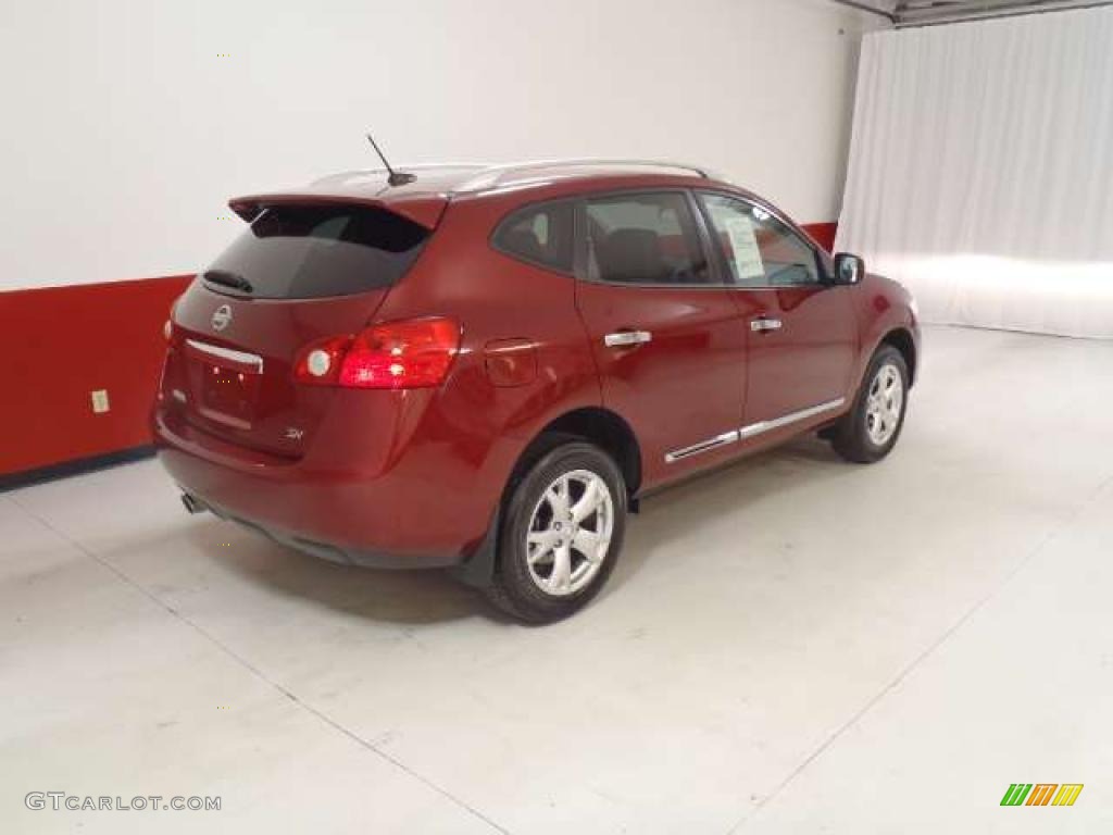 2011 Rogue SV - Cayenne Red / Gray photo #4
