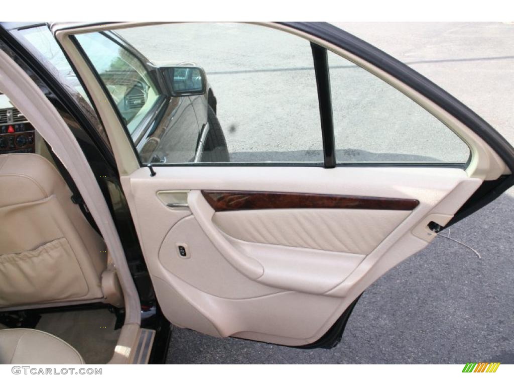 2000 Mercedes-Benz C 230 Kompressor Sedan Beige Door Panel Photo #41182606