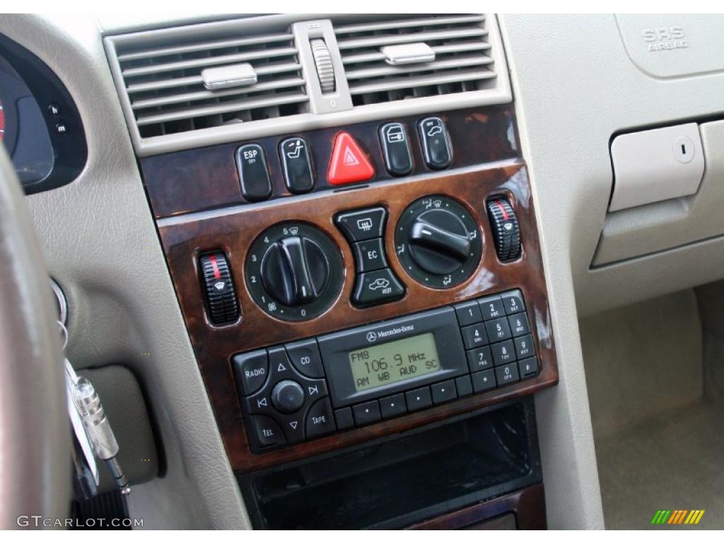 2000 Mercedes-Benz C 230 Kompressor Sedan Controls Photo #41182754