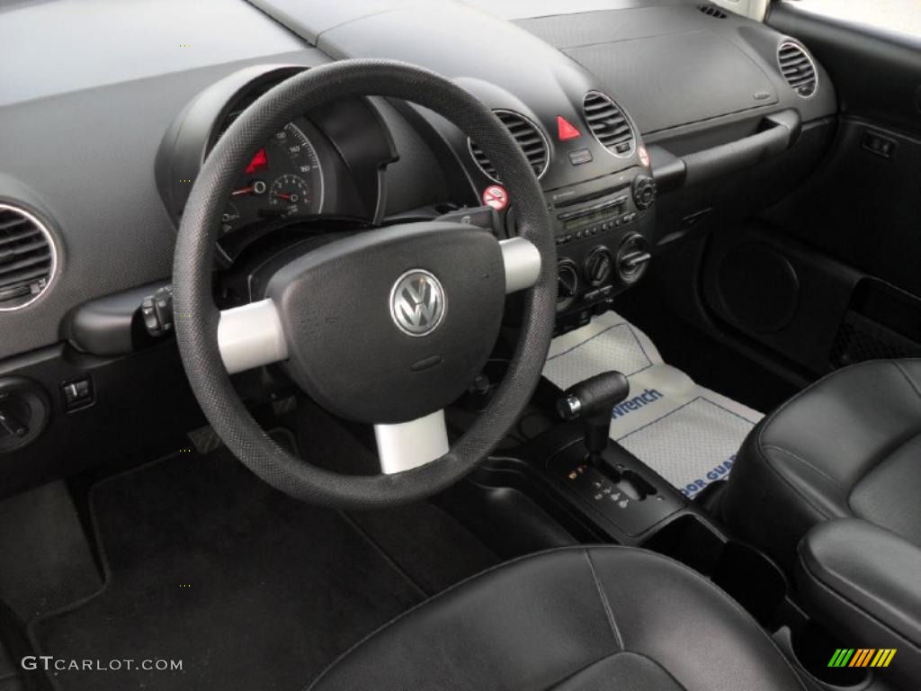 Black Interior 2010 Volkswagen New Beetle 2.5 Coupe Photo #41183014