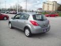 Magnetic Gray - Versa 1.8 S Hatchback Photo No. 2