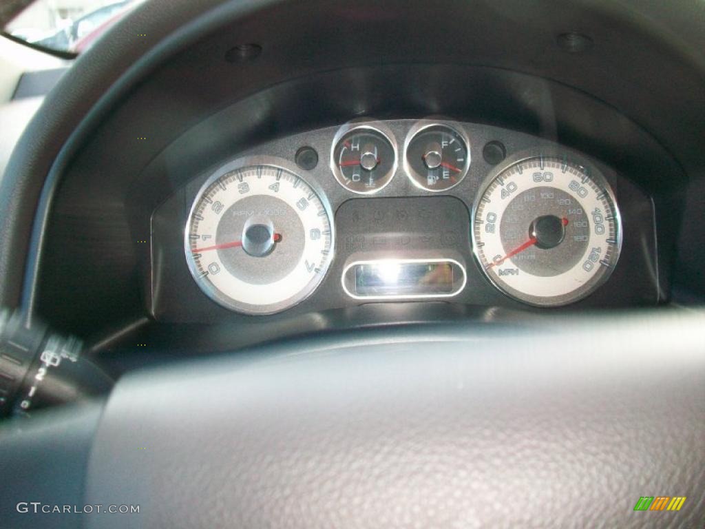 2008 Ford Taurus X Limited AWD Gauges Photo #41186374