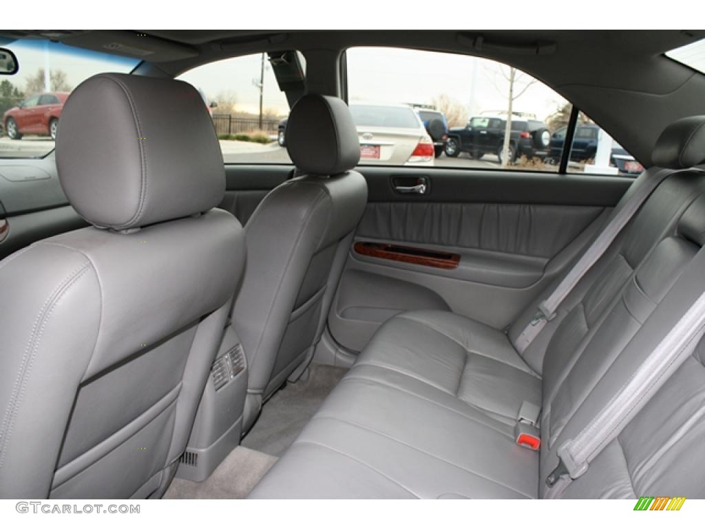 Stone Interior 2002 Toyota Camry XLE Photo #41186722