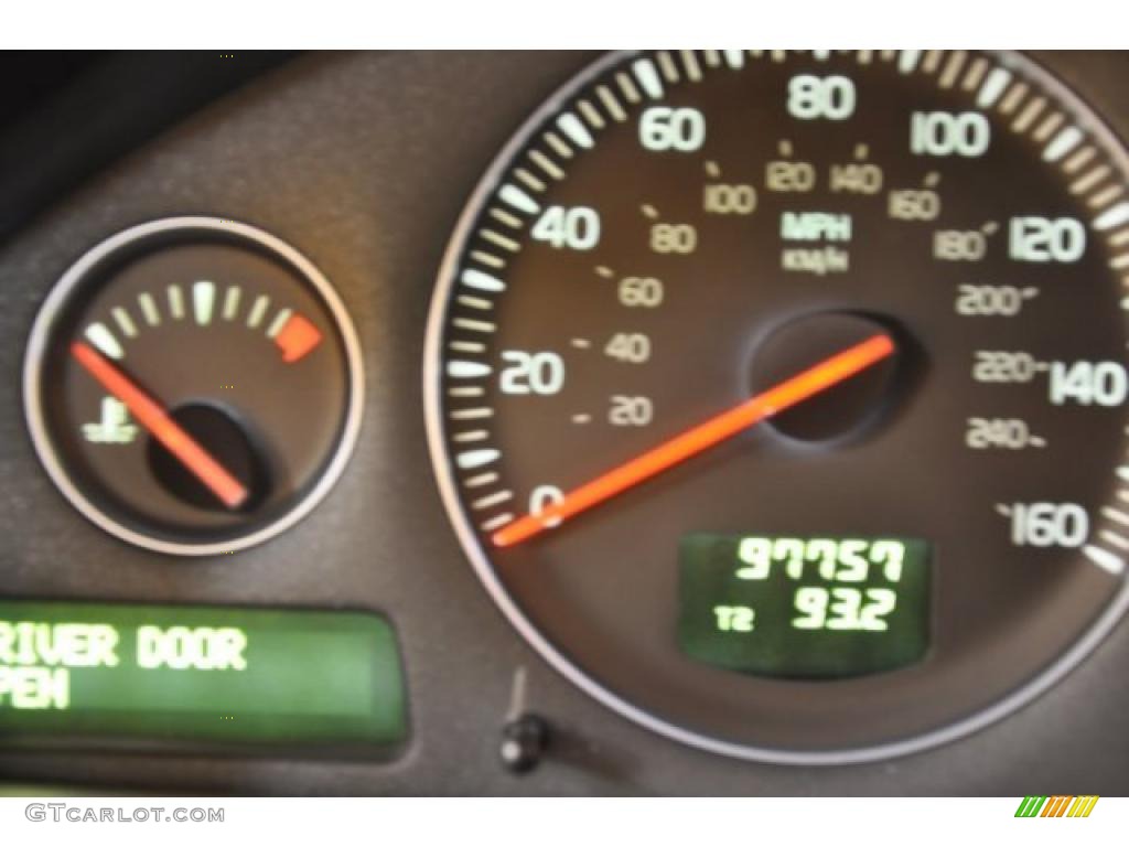 2006 XC90 V8 AWD - Ruby Red Metallic / Graphite photo #7