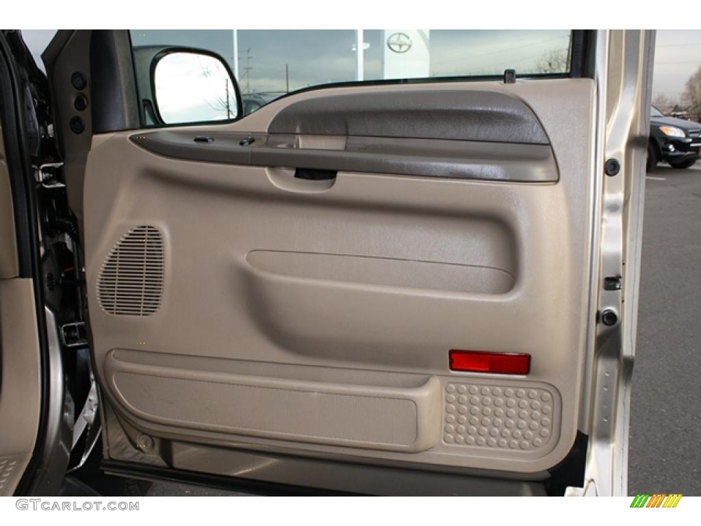 2003 Ford F250 Super Duty XLT SuperCab 4x4 Medium Parchment Beige Door Panel Photo #41188622