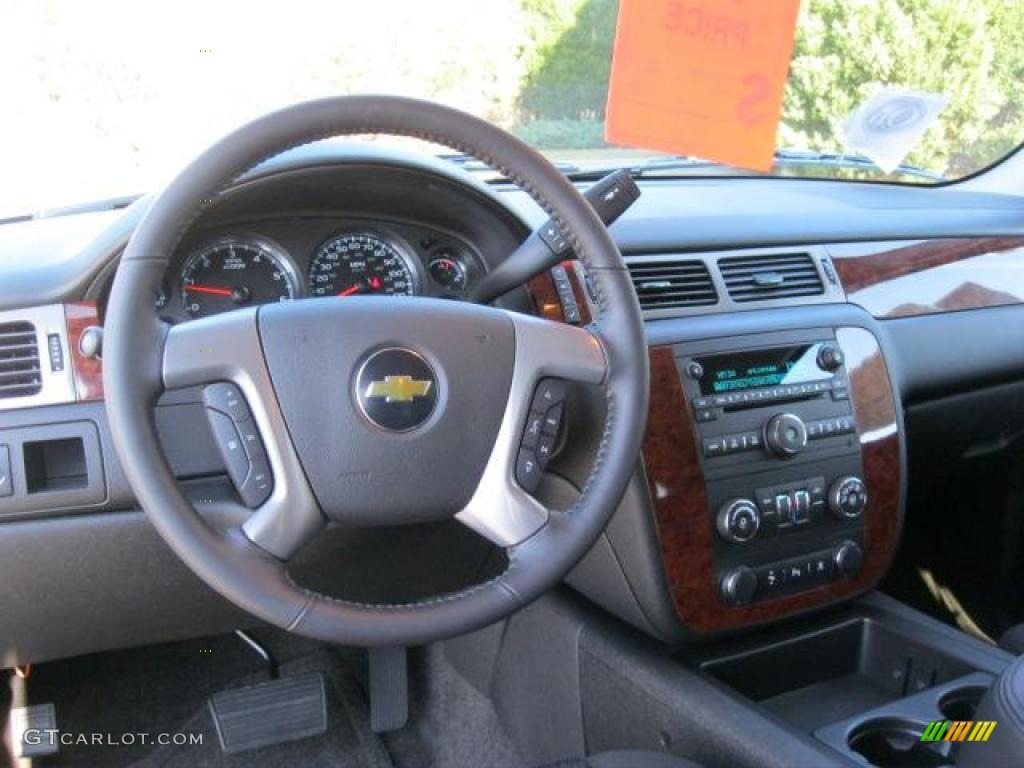 2011 Chevrolet Tahoe LS Ebony Dashboard Photo #41189022