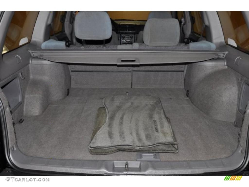 1999 Subaru Forester L Trunk Photo #41190666