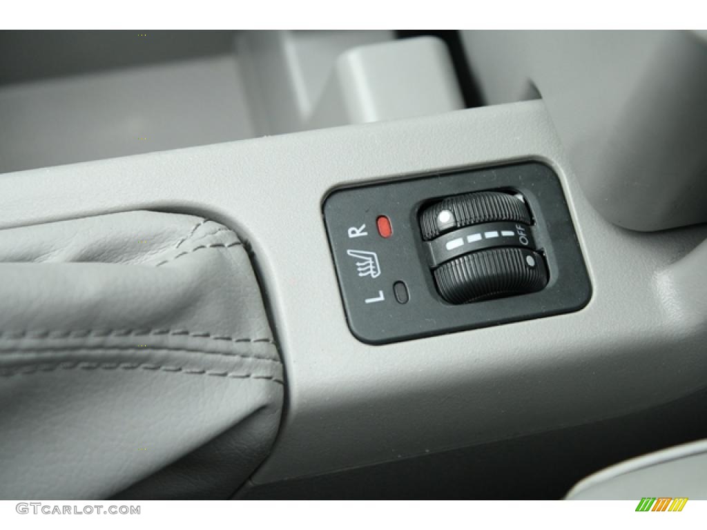 2009 Subaru Forester 2.5 XT Limited Controls Photo #41192358
