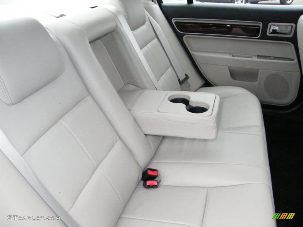 Light Stone Interior 2007 Lincoln MKZ Sedan Photo #41193170