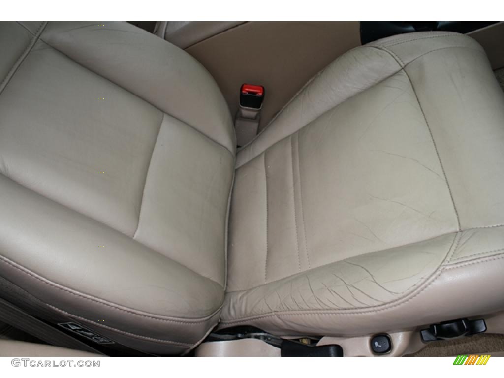 Medium Prairie Tan Interior 2000 Ford Explorer Eddie Bauer 4x4 Photo #41193986