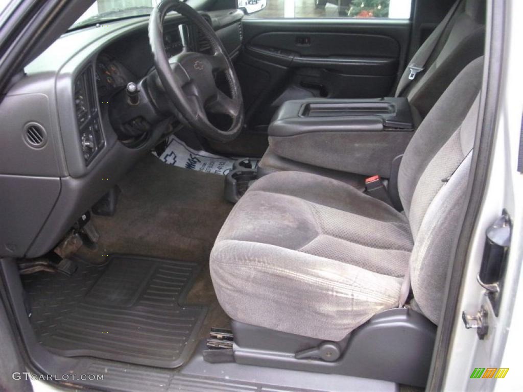 Dark Charcoal Interior 2004 Chevrolet Silverado 1500 LS Extended Cab Photo #41196258