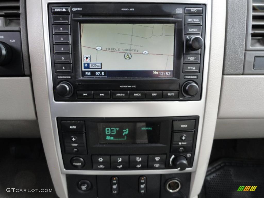 2006 Dodge Durango Limited HEMI 4x4 Navigation Photo #41197662
