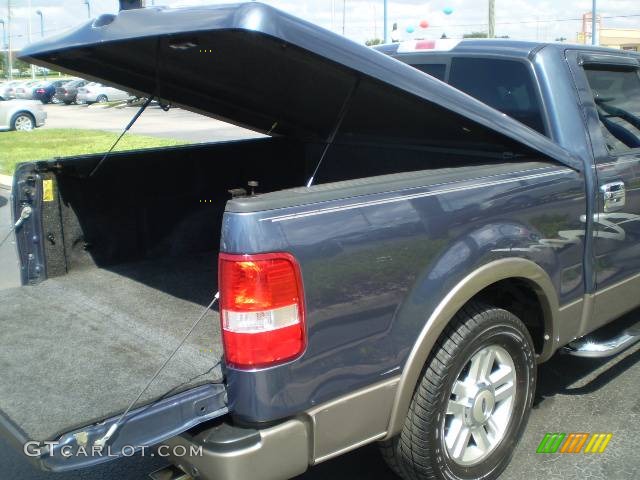 2004 F150 Lariat SuperCrew - Medium Wedgewood Blue Metallic / Tan photo #13