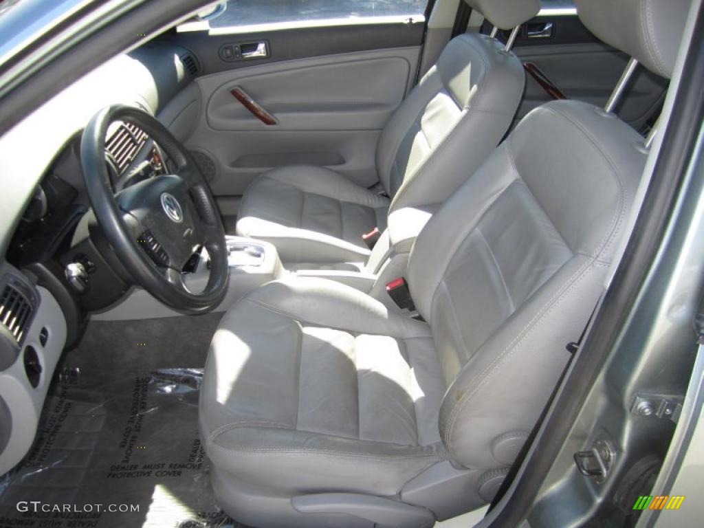 Grey Interior 2004 Volkswagen Passat GLS Wagon Photo #41200830
