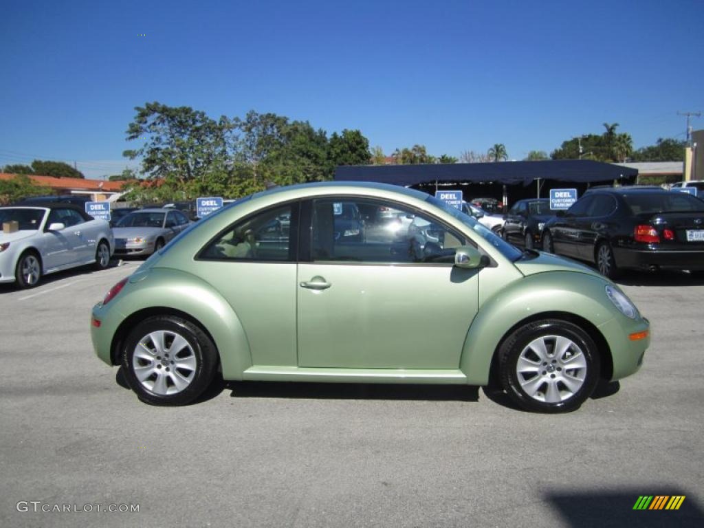 2009 New Beetle 2.5 Coupe - Gecko Green Metallic / Cream photo #6