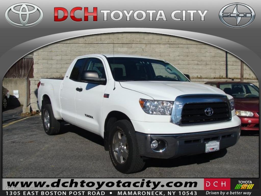 2007 Tundra SR5 TRD Double Cab 4x4 - Super White / Graphite Gray photo #1