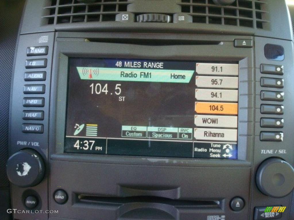 2003 Cadillac CTS Sedan Navigation Photos
