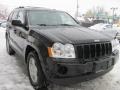Black - Grand Cherokee Laredo 4x4 Photo No. 21