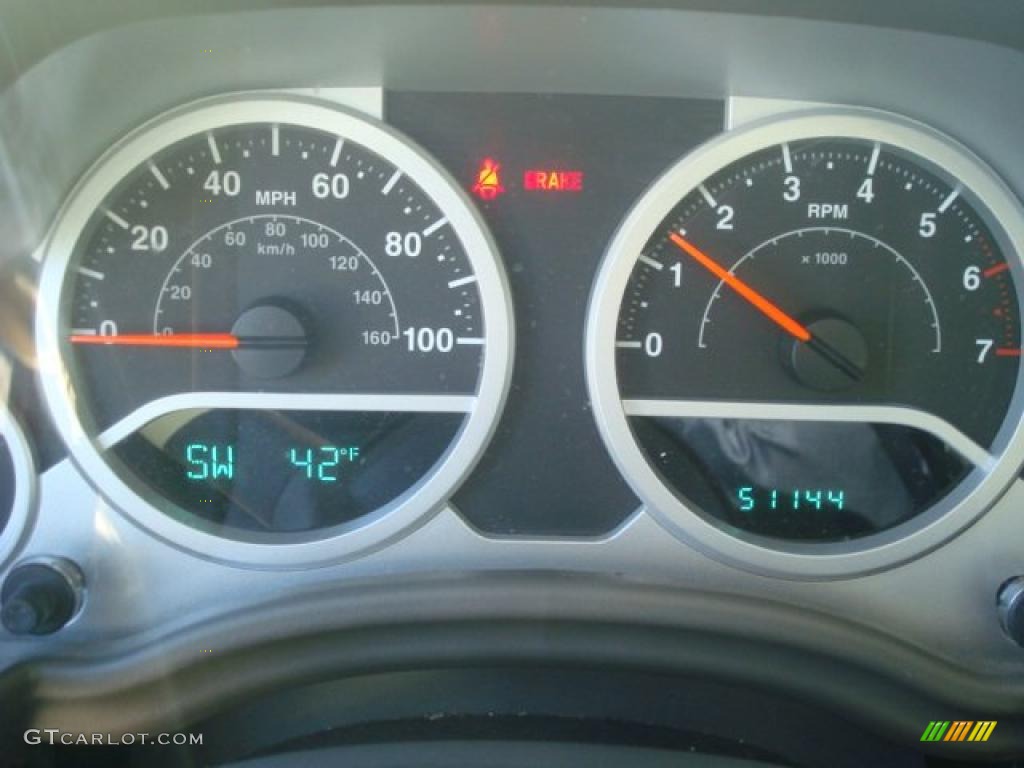 2007 Jeep Wrangler Unlimited Sahara Gauges Photo #41209003