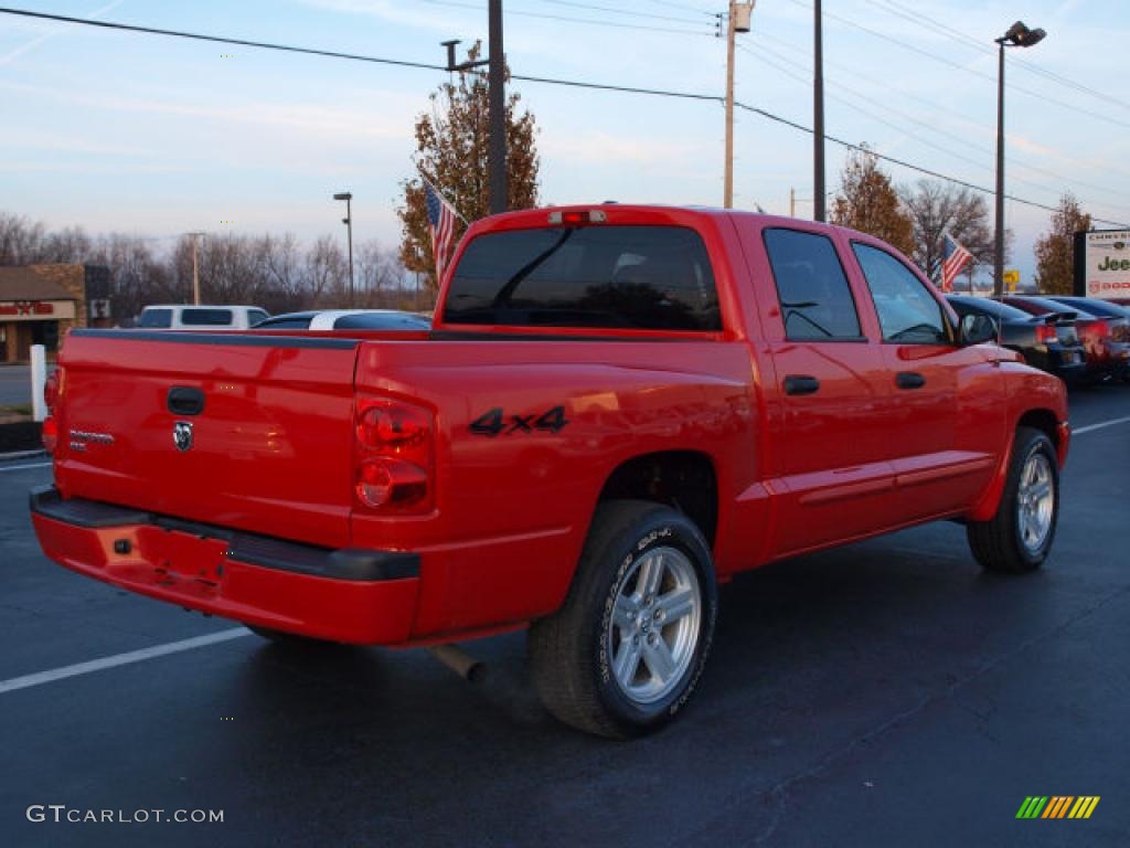 Flame Red 2007 Dodge Dakota SLT Quad Cab 4x4 Exterior Photo #41210119
