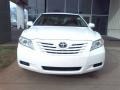 Super White - Camry LE Photo No. 2